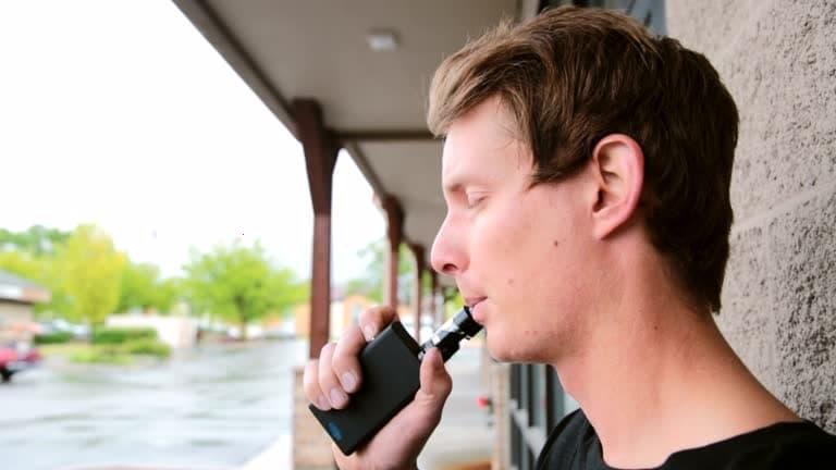 e-shisha Dampfer Vergleich – Top Modelle, Liquid Tipps und Zubehör für entspanntes Dampfen